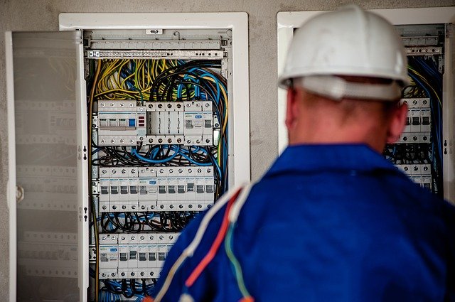 Revize elektrického vedení Praha 5 a 6